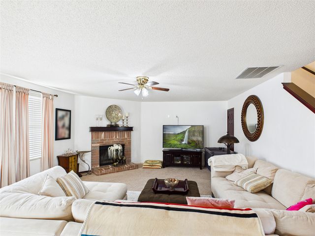 706 Rainsville Drive, Wylie, TX 75098