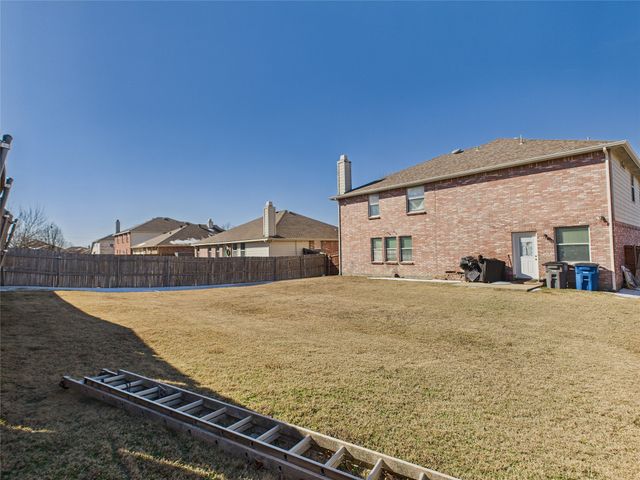706 Rainsville Drive, Wylie, TX 75098
