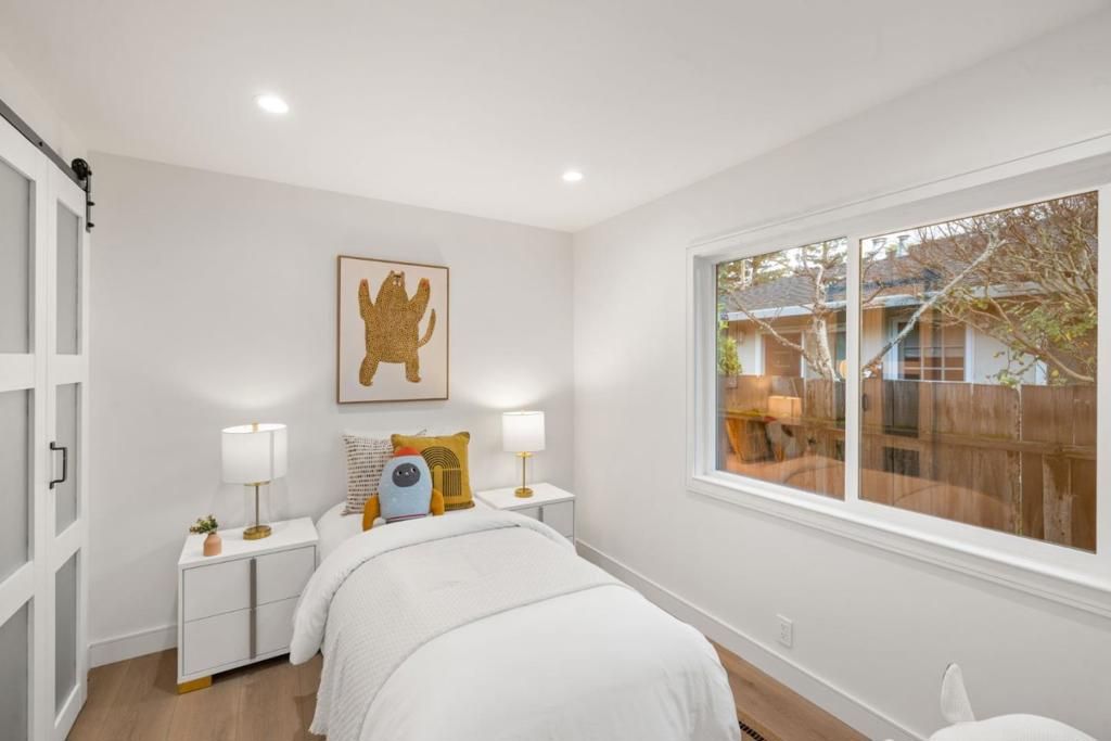 Image 26 of property listing at 1218 Sanchez Way, Redwood City, CA 94061