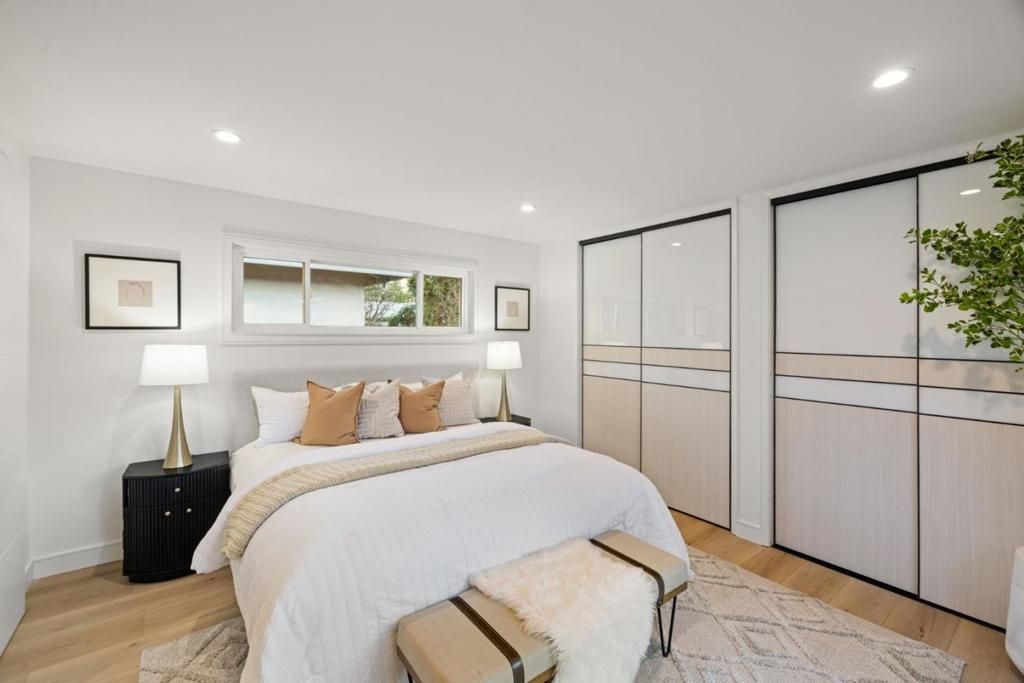 Image 32 of property listing at 1218 Sanchez Way, Redwood City, CA 94061