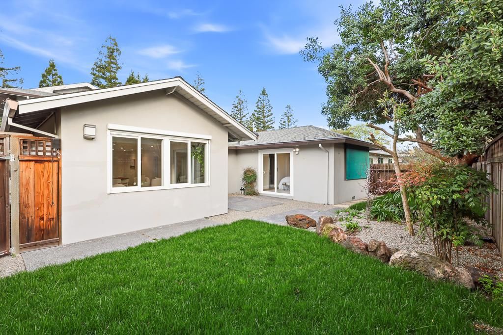 Image 54 of property listing at 1218 Sanchez Way, Redwood City, CA 94061