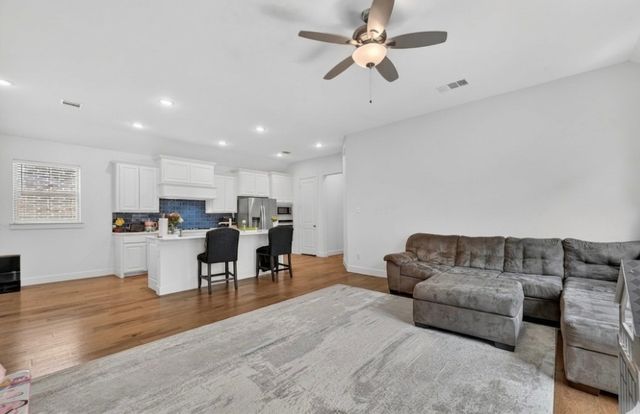 4876 Connor Place, Fairview, TX 75069