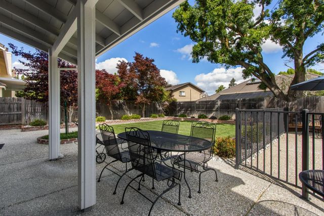 151 Audubon Cir, Sacramento, CA 95831