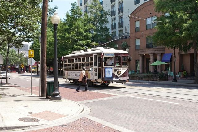 4211 Rawlins Street 530, Dallas, TX 75219