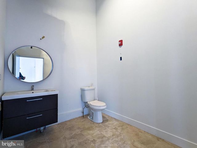 1800 S 16TH ST, Philadelphia, PA 19145