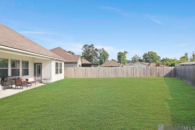 34668 Eagle Bend Dr, Denham Springs, LA 70706