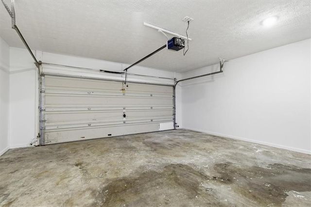 154 Azalea Drive, Winder, GA 30680