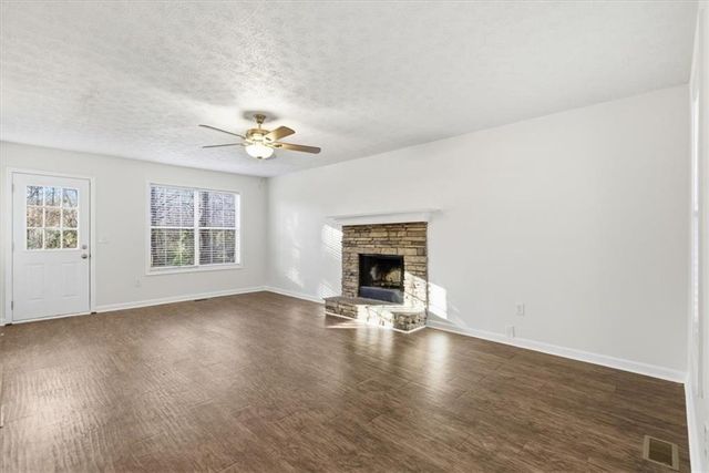 154 Azalea Drive, Winder, GA 30680