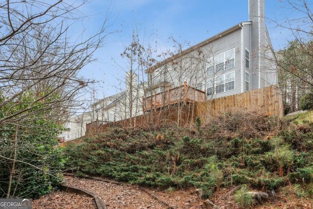 260 Wildcat Lake Dr, Lawrenceville, GA 30043