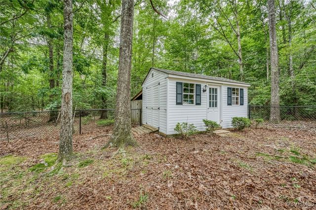 2047 Retreat, Mechanicsville, VA 23116