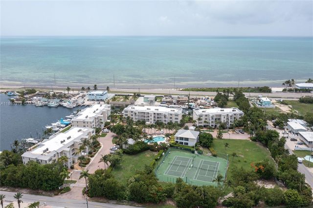 101 Gulfview Dr 202, Islamorada, FL 33036