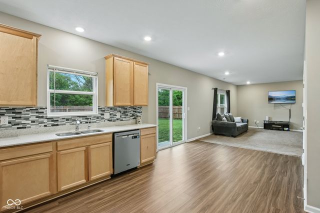 10131 Caprock Canyon Drive, Indianapolis, IN 46229