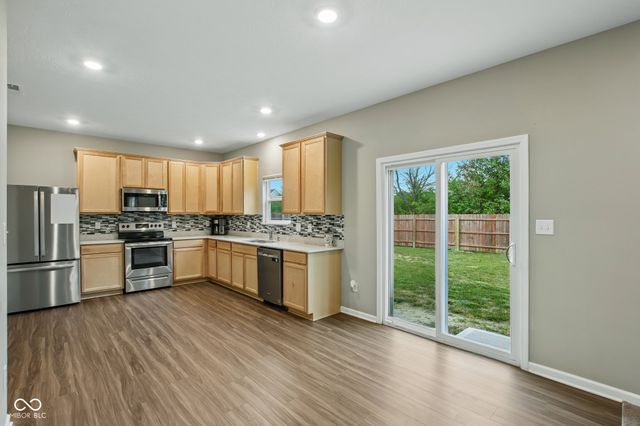 10131 Caprock Canyon Drive, Indianapolis, IN 46229