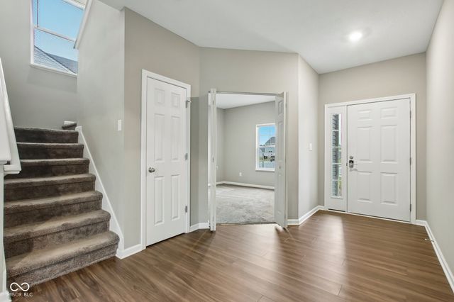 10131 Caprock Canyon Drive, Indianapolis, IN 46229