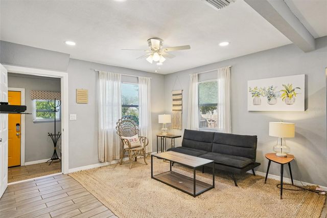 1608 PRESTON STREET S, St Petersburg, FL 33712