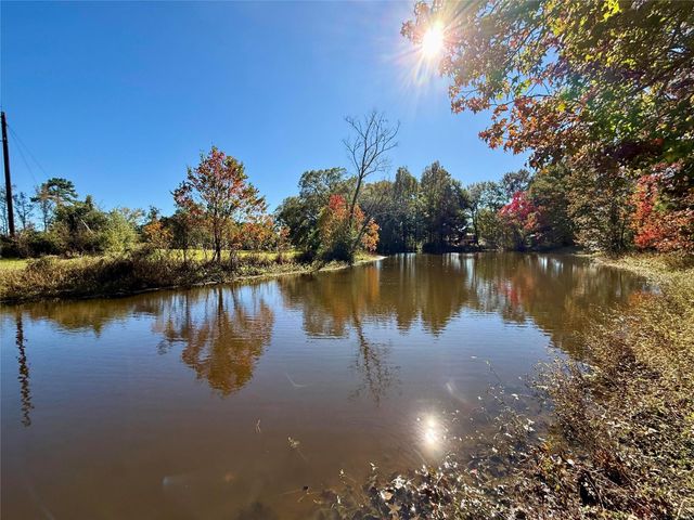 225 State Highway Loop 116, Livingston, TX 77351