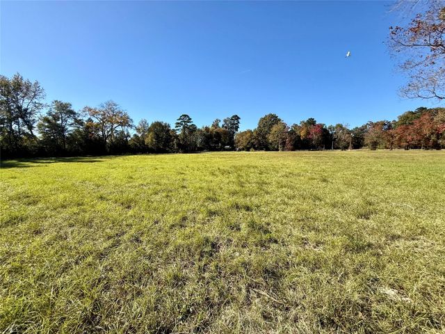 225 State Highway Loop 116, Livingston, TX 77351