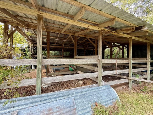 225 State Highway Loop 116, Livingston, TX 77351