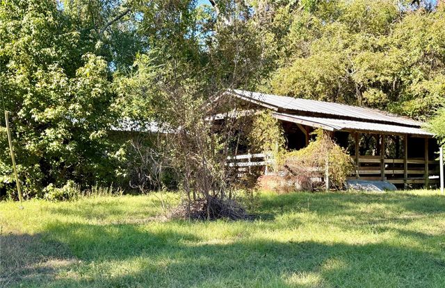 225 State Highway Loop 116, Livingston, TX 77351