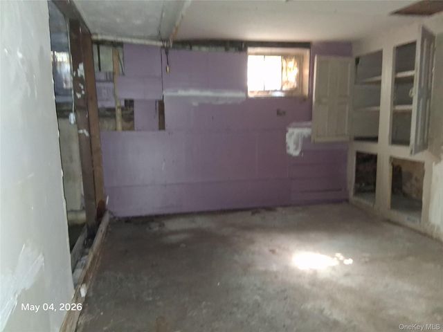 114-36 176th Street, Addisleigh Park, NY 11434