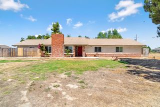 4510 W Muscat Avenue, Fresno, CA 93706