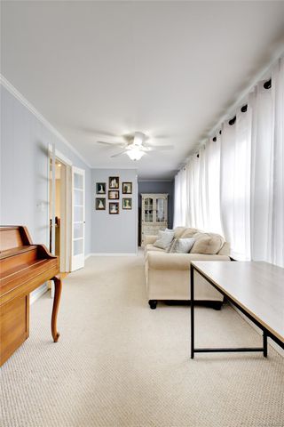 20 Salisbury Avenue, Stewart Manor, NY 11530