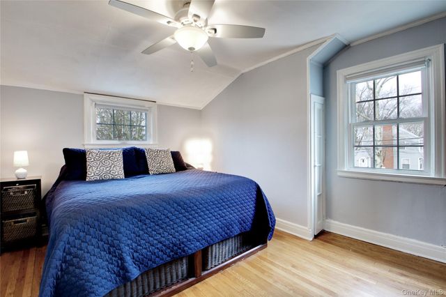 20 Salisbury Avenue, Stewart Manor, NY 11530