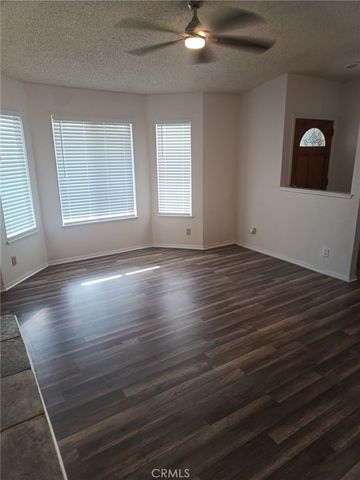 15975 NW Village Dr, Victorville, CA 92394