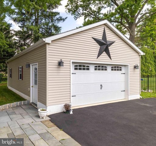 3882 WHITMAN RD, Huntingdon Valley, PA 19006