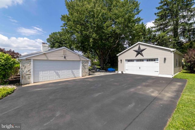 3882 WHITMAN RD, Huntingdon Valley, PA 19006