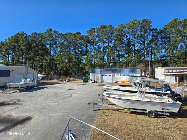 213 Us 70, Havelock, NC 28532