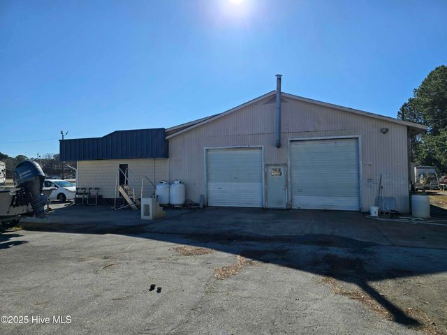 213 Us 70, Havelock, NC 28532