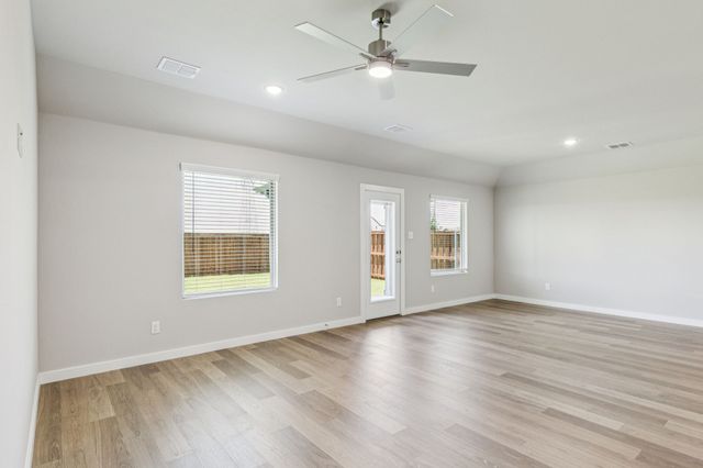 4105 Fork Drive, Farmersville, TX 75442