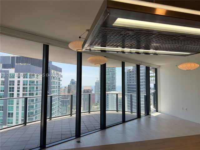 1000 Brickell Plz 4301, Miami, FL 33131