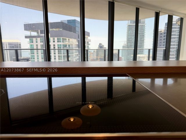 1000 Brickell Plz 4301, Miami, FL 33131