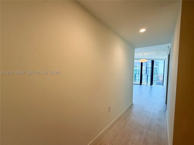 1000 Brickell Plz 4301, Miami, FL 33131