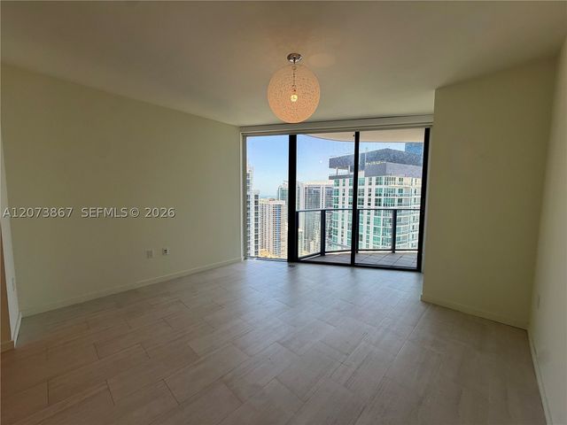 1000 Brickell Plz 4301, Miami, FL 33131