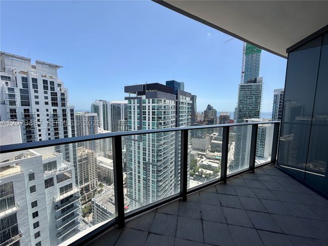 1000 Brickell Plz 4301, Miami, FL 33131
