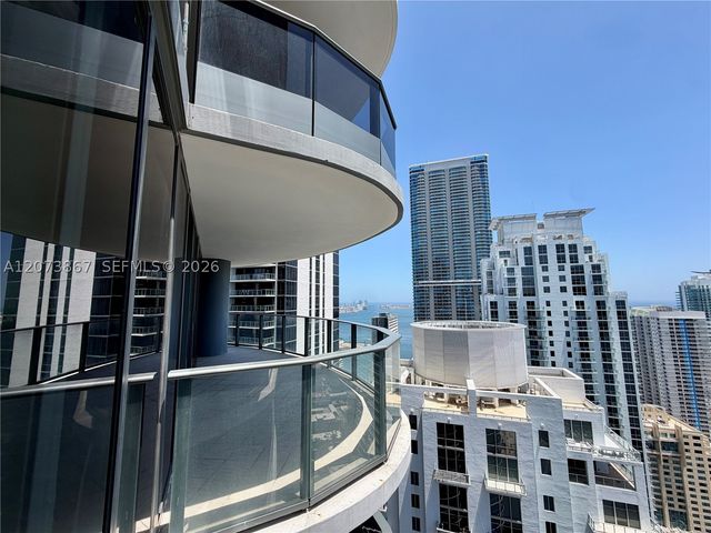 1000 Brickell Plz 4301, Miami, FL 33131