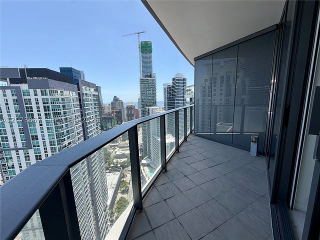 1000 Brickell Plz 4301, Miami, FL 33131