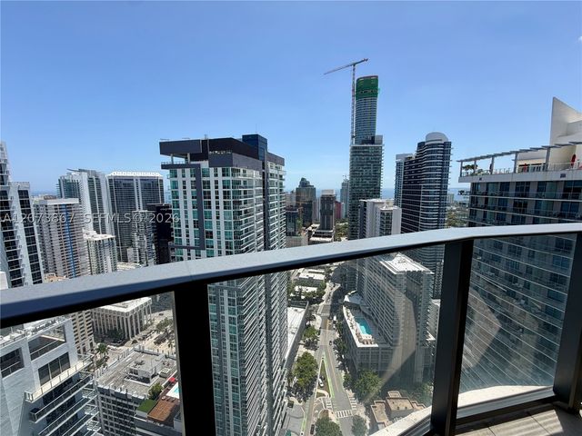 1000 Brickell Plz 4301, Miami, FL 33131