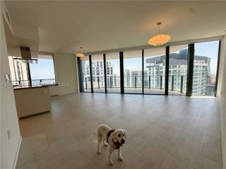 1000 Brickell Plz 4301, Miami, FL 33131
