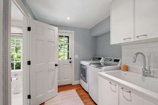 1319 Monument Street, Concord, MA 01742
