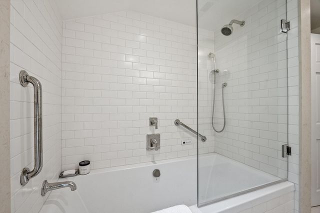 1319 Monument Street, Concord, MA 01742