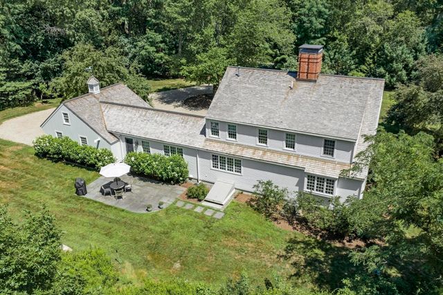 1319 Monument Street, Concord, MA 01742