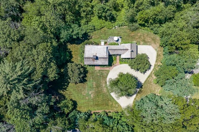 1319 Monument Street, Concord, MA 01742