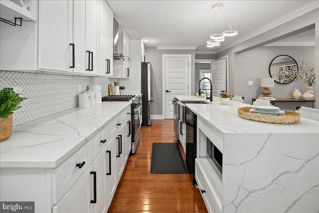 111 SUNNYSIDE RD, Silver Spring, MD 20910