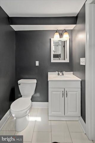 111 SUNNYSIDE RD, Silver Spring, MD 20910