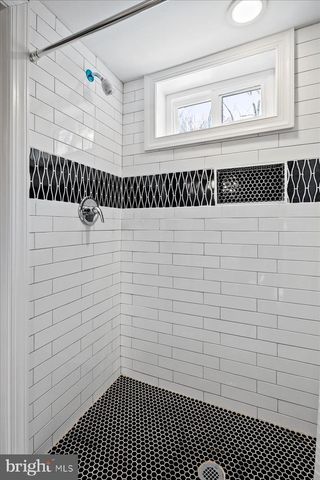 111 SUNNYSIDE RD, Silver Spring, MD 20910