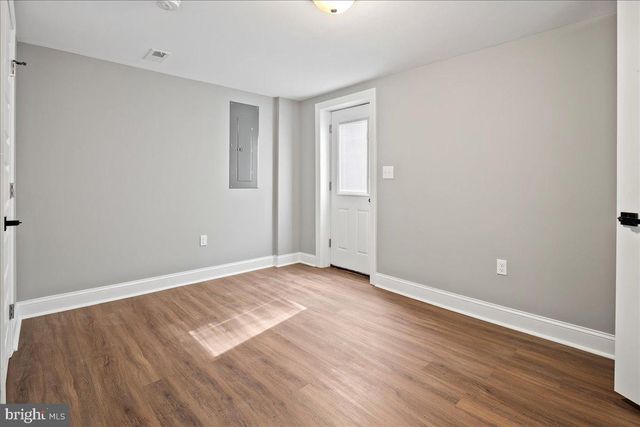 111 SUNNYSIDE RD, Silver Spring, MD 20910